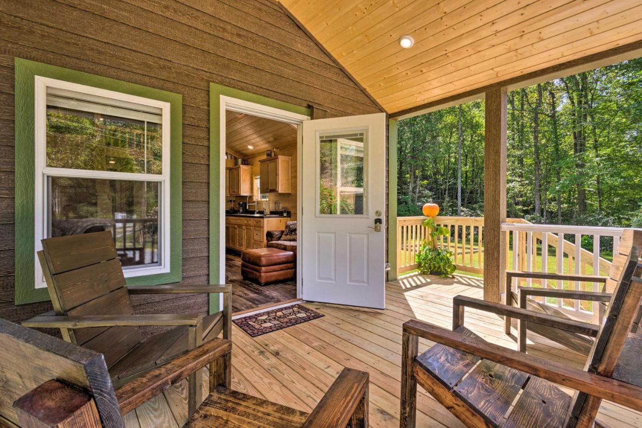 Quaint Mtn Cabin Tiny Living Near Big Adventure Brevard Buitenkant foto