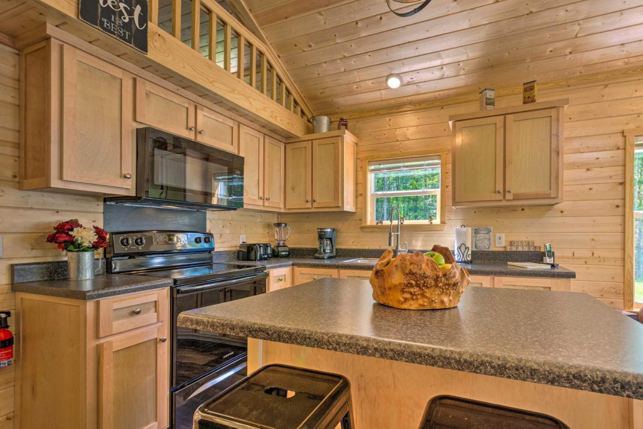 Quaint Mtn Cabin Tiny Living Near Big Adventure Brevard Buitenkant foto